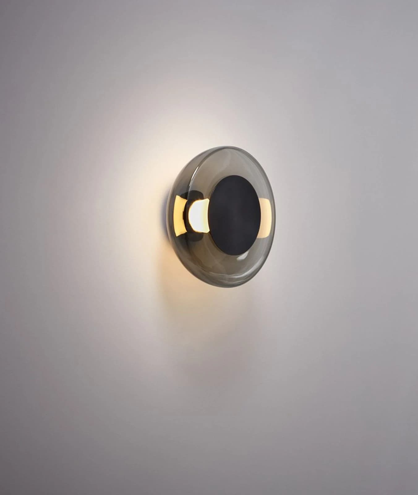 Fotografía del catálogo de Iluminaled: Aplique de pared decorativo APD-038