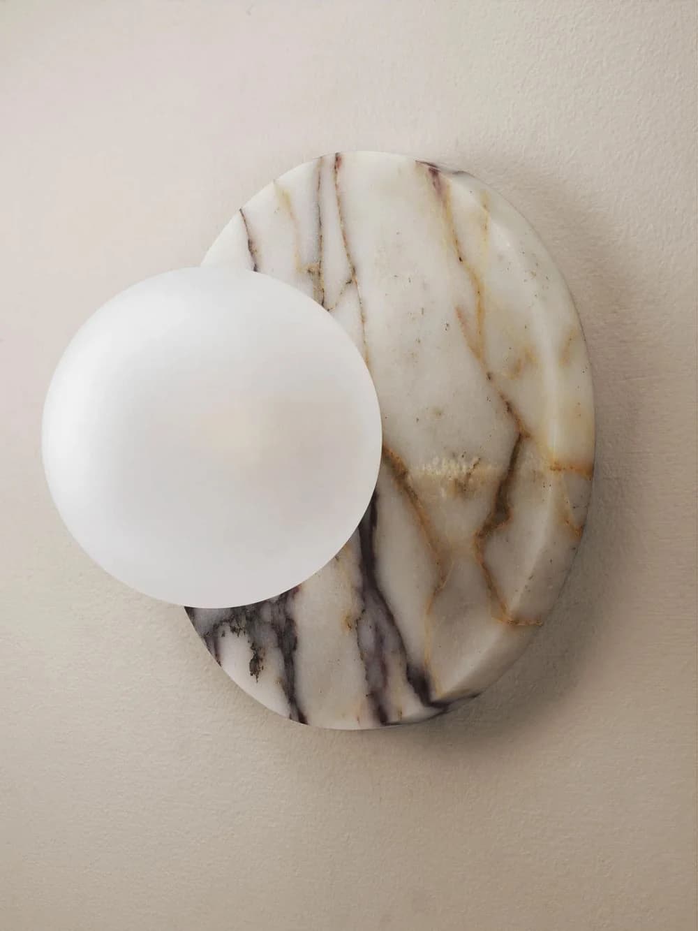 Fotografía del catálogo de Iluminaled: Aplique de pared decorativo APD-035